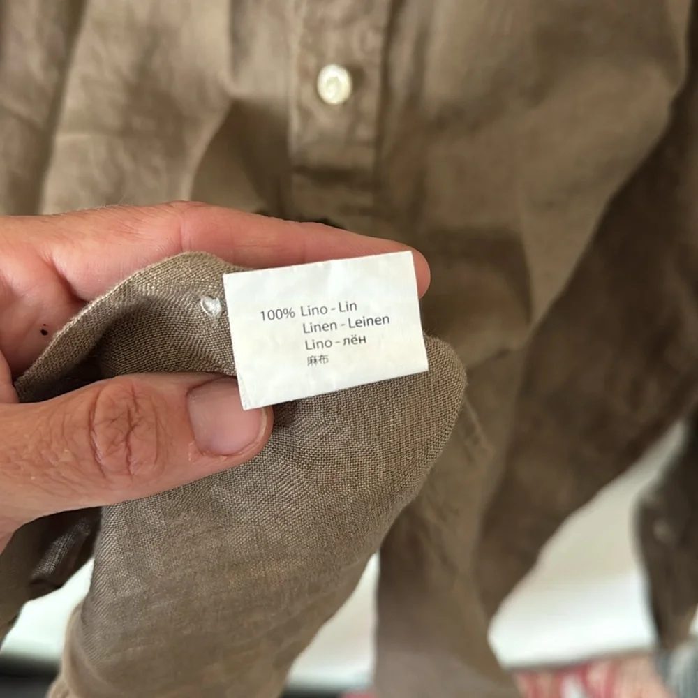 Casual Men's Brown Linen Button-Down Shirt